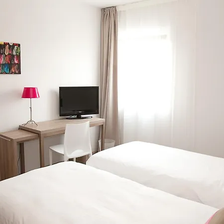 Teneo Apparthotel Bordeaux Merignac - Aeroport-2